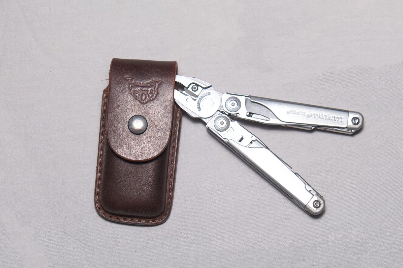 נרתיק ללדרמן (Leatherman)
